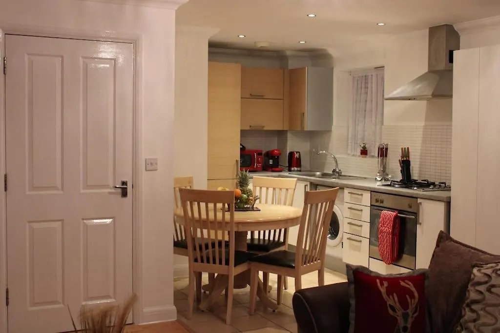 Eldridge Court Apartment - 1 Bedroom Dagenham